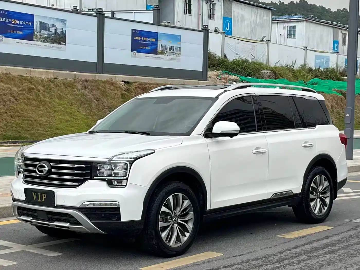 GAC Trumpchi Trumpchi GS8 2017 320T 2WD Luxury Smart Connect (7-seater)