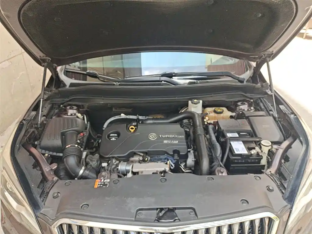 Buick Envision Plus 2016 20T 2WD Leading фото 20
