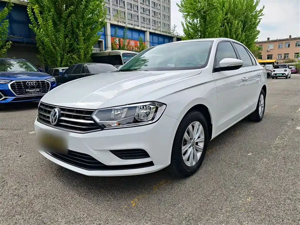 Volkswagen Bora 2017 1.6L Automatic Fashion Edition