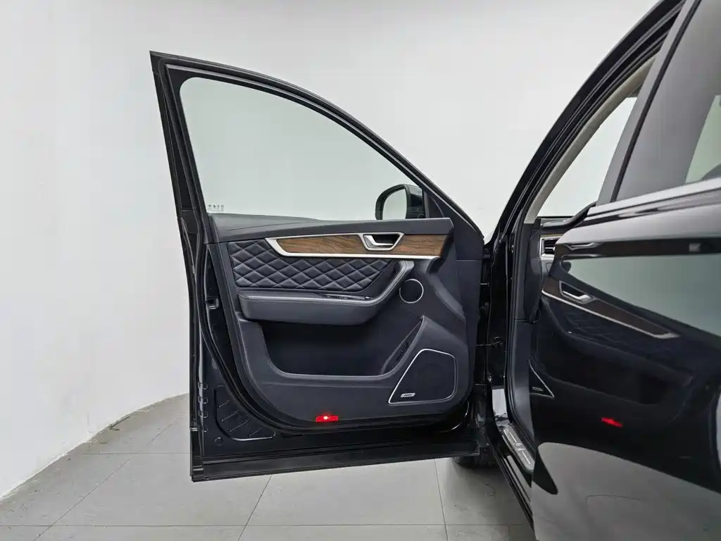 Hongqi HS7 2020 2019 3.0T Automatic 4WD Smart Connection Flag Enjoy Edition