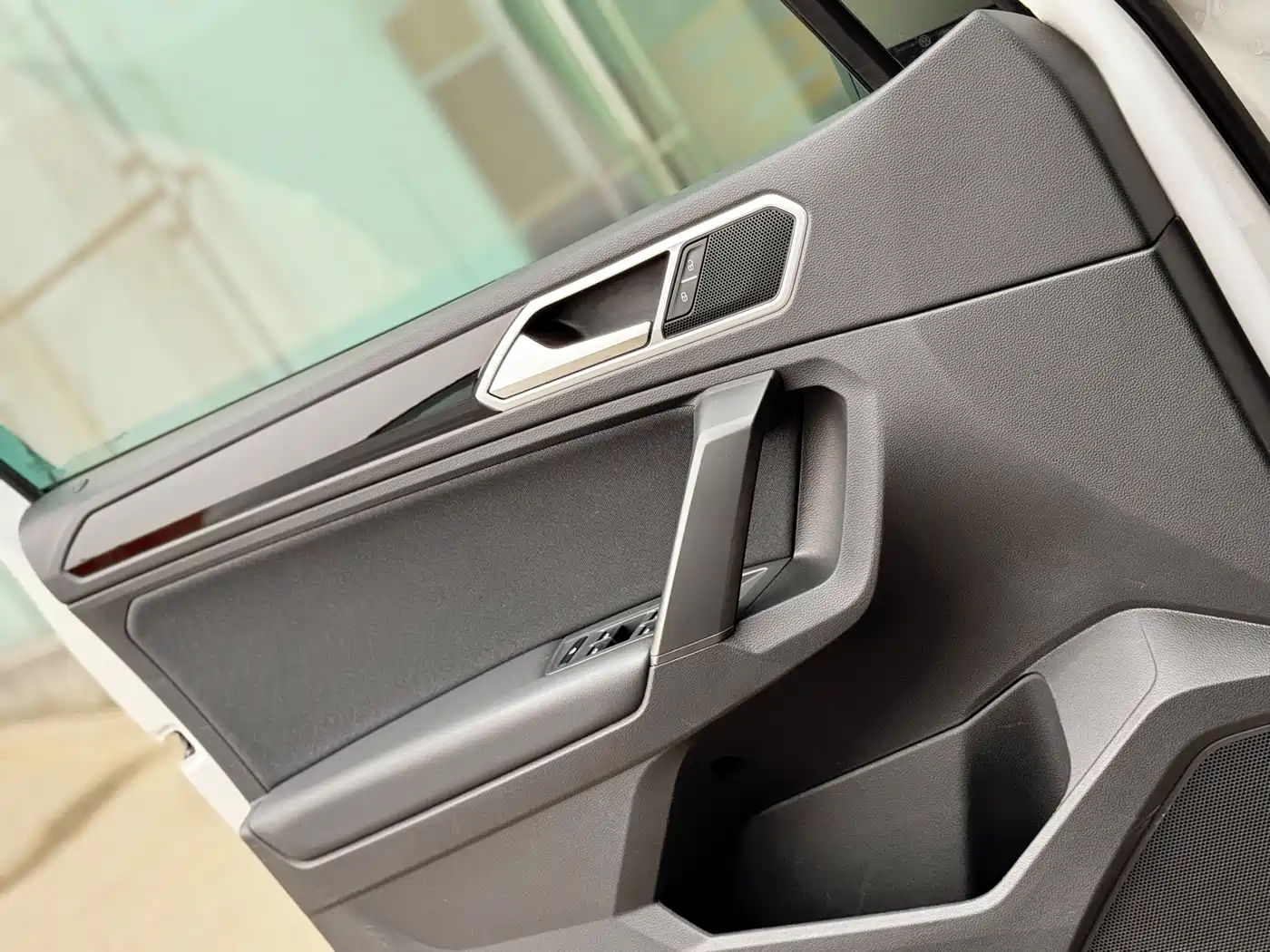 Volkswagen Tiguan L 2022 330TSI Automatic 2WD Comfort Edition фото 15