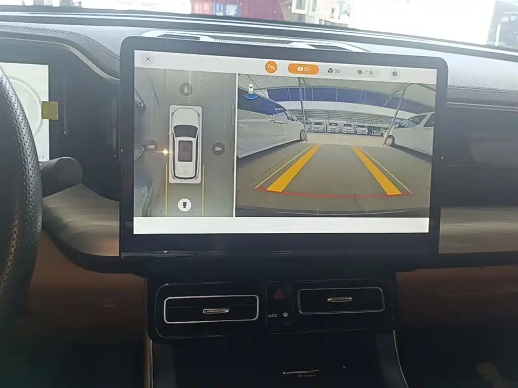 GAC Trumpchi Trumpchi GS8 2024 Navigator Series 2.0TGDI 2WD Luxury Smart Connect Edition фото 13