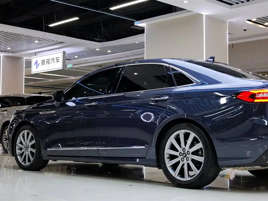 FORD TAURUS