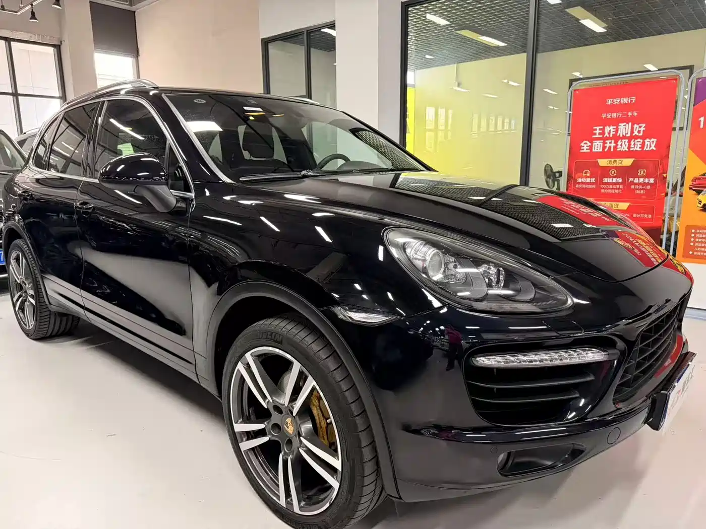 Porsche Cayenne 2011 Cayenne 3.0T фото 3