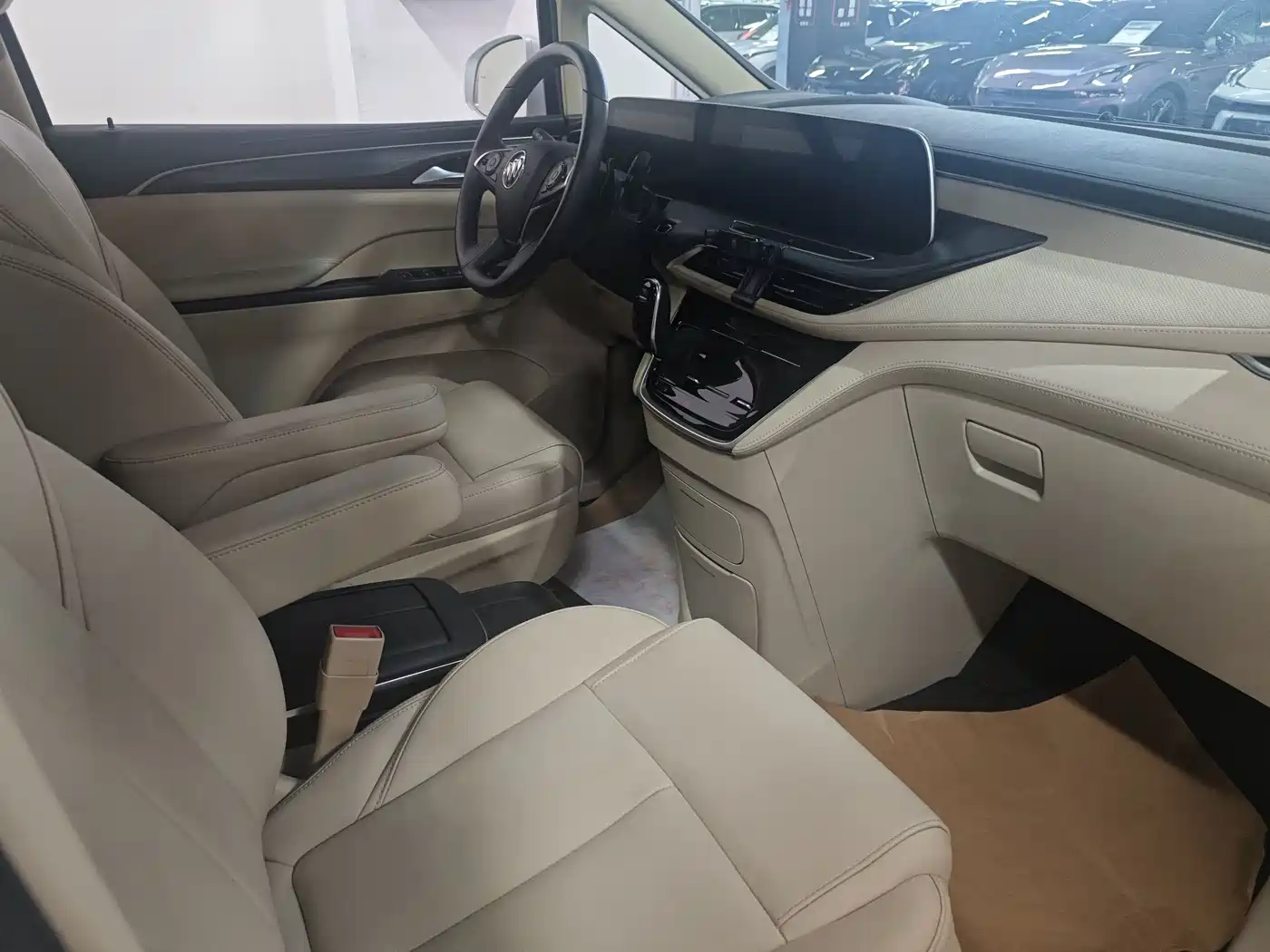 BUICK GL8