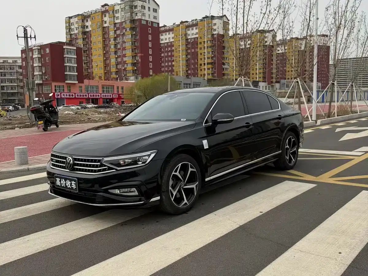 Volkswagen Magotan 2025 Facelift Public Edition 330TSI DSG Luxury