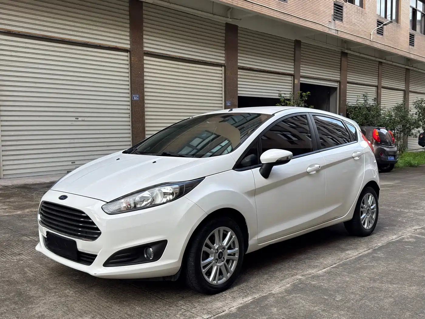 Ford Fiesta 2015 2013 Hatchback 1.5L Automatic Fashion
