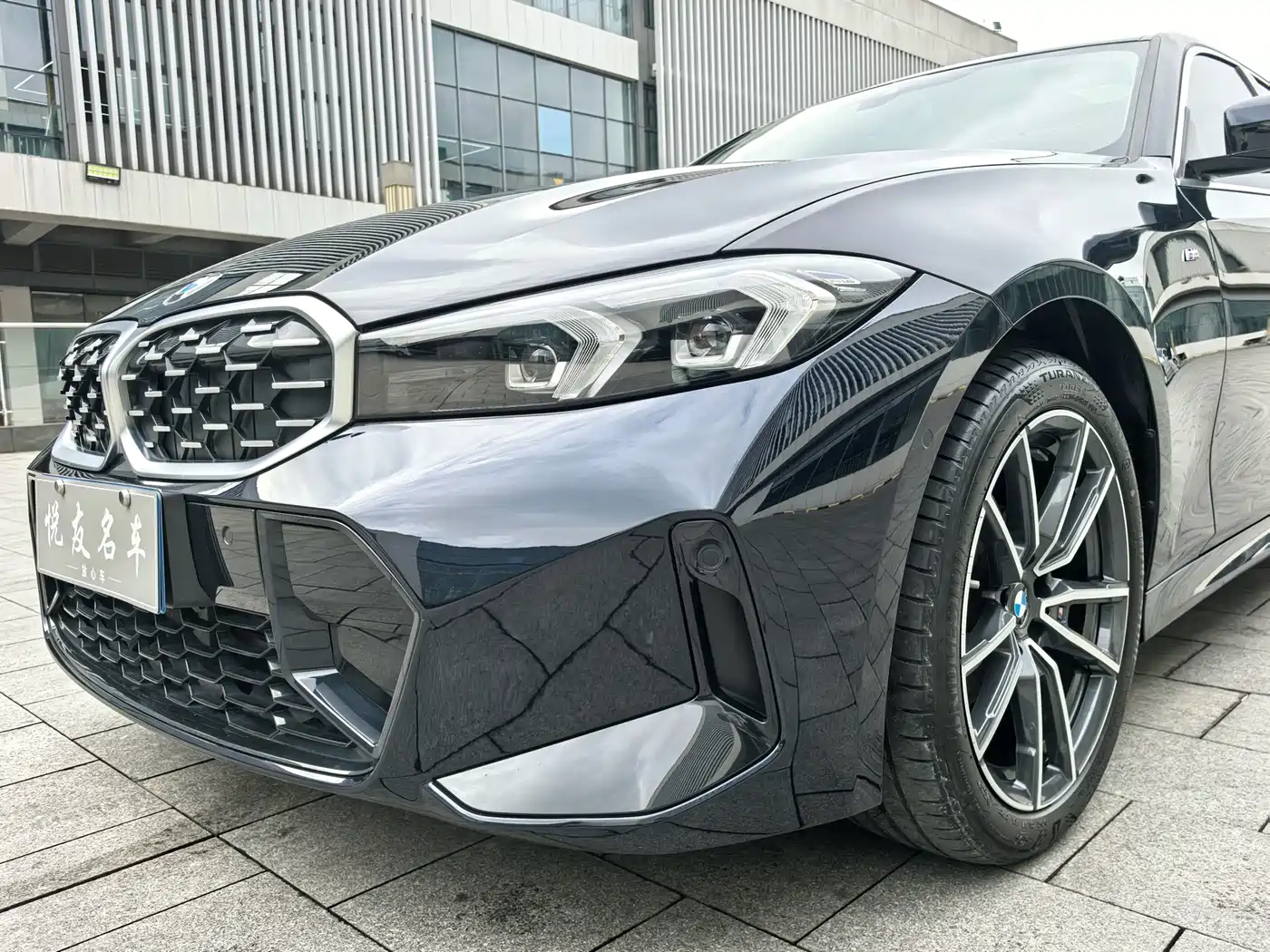 BMW 3 Series 2025 325Li M Sport Package фото 10