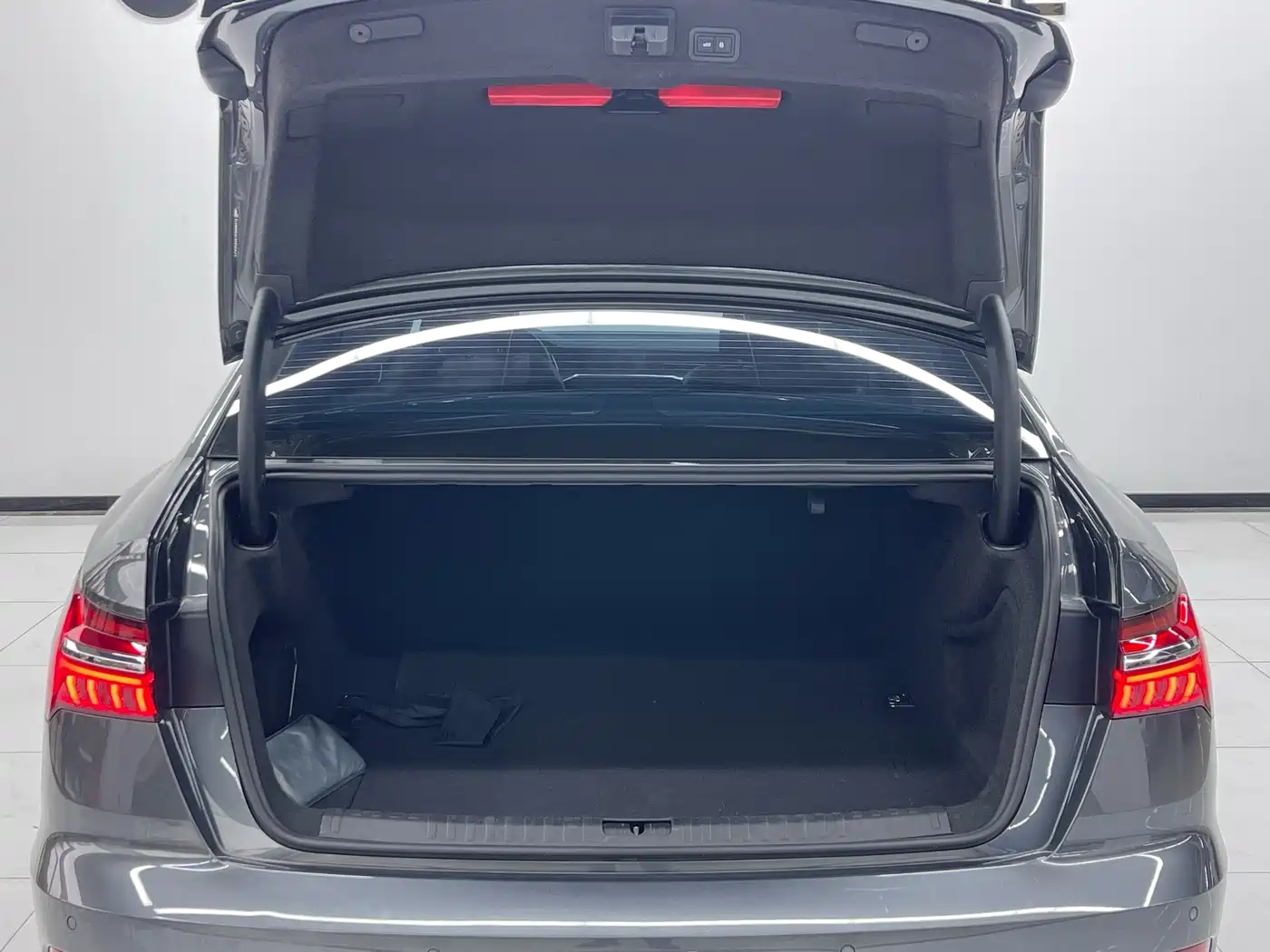 Audi A6L 2023 Facelift 45 TFSI quattro Premium Dynamic фото 19
