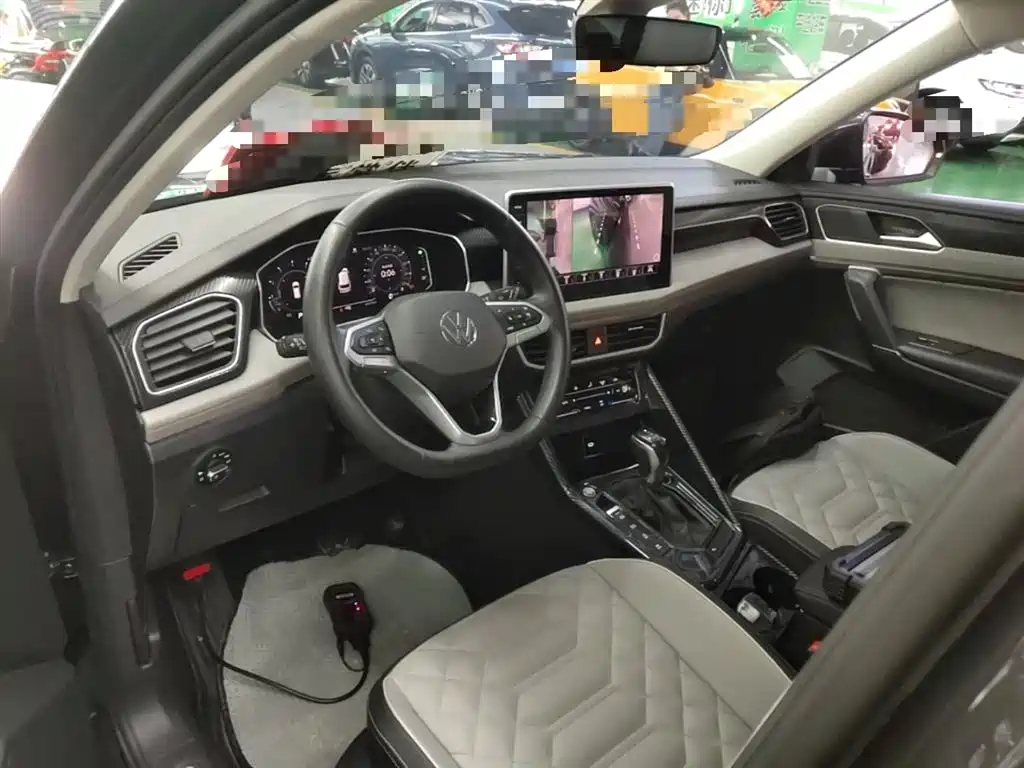 Volkswagen Tayron 2023 330TSI 2WD Luxury Plus Advanced Edition фото 10