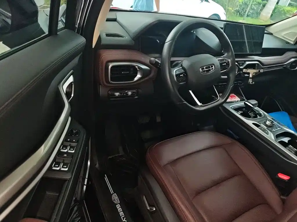 Geely Haoyue 2022 2022 Model 1.8TD DCT Flagship 7-Seater