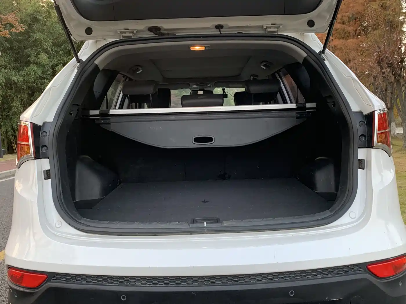 Hyundai Santa Fe 2015 2.4L Automatic 4WD Smart 5-seater фото 12