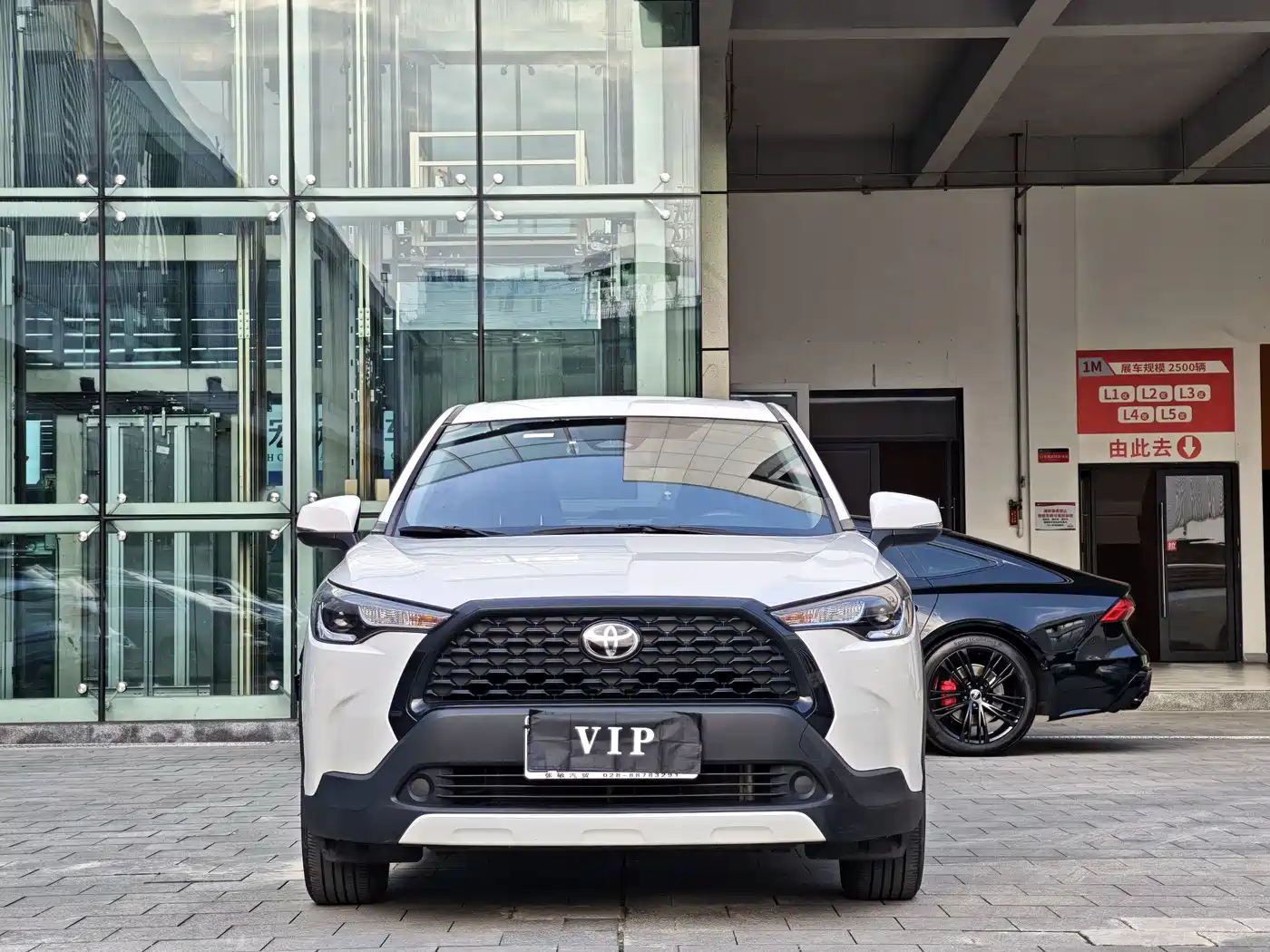 Toyota Corolla Cross 2023 2.0L Pioneer Edition фото 5