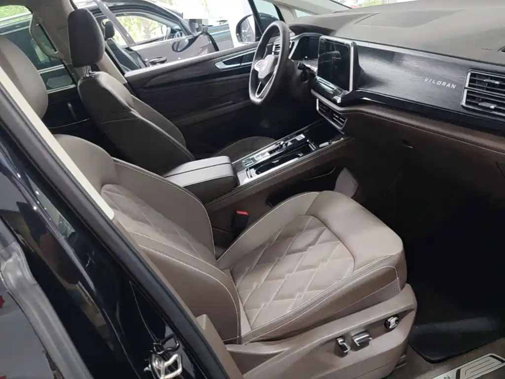 Volkswagen Viloran 2025 2024 380TSI Executive Edition