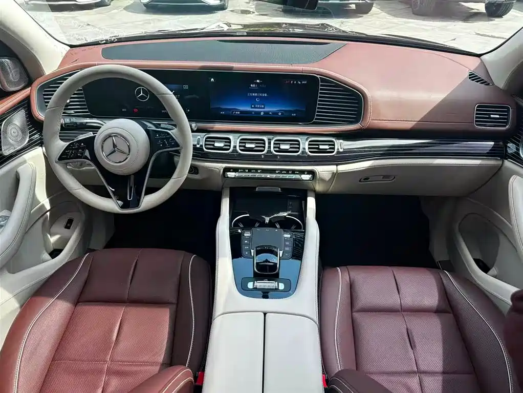 Mercedes-Benz GLE 2025 GLE 450 4MATIC Fashion фото 15