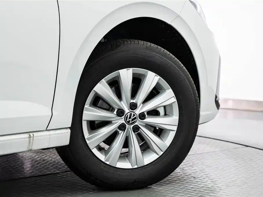 Volkswagen Lavida 2026 Model X-Ray 1.5L Premium Elegance Edition фото 19