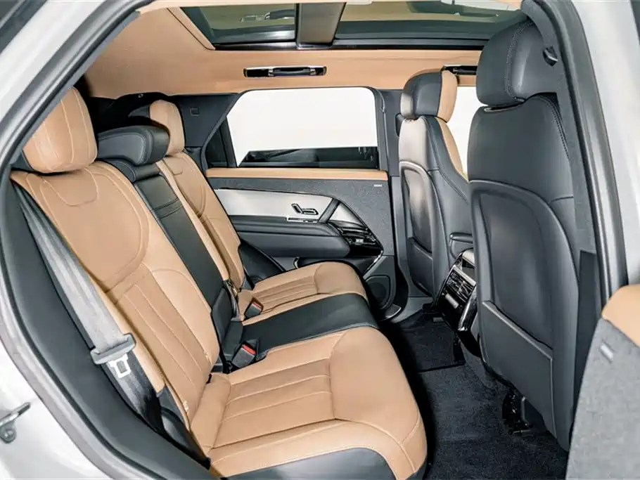 Land Rover Range Rover Sport 2023 400PS Dynamic SE фото 22