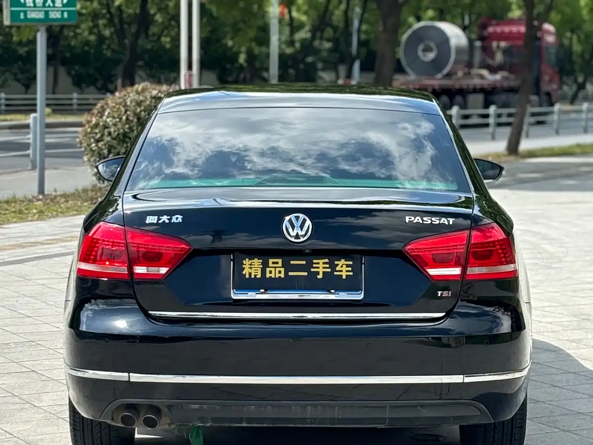 Volkswagen Passat 2013 1.8TSI DSG Yuzun фото 6