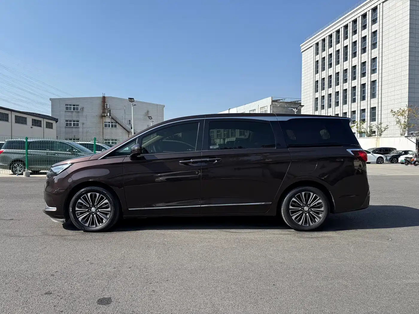 Buick GL8 2020 ES Landglory 653T Flagship фото 22