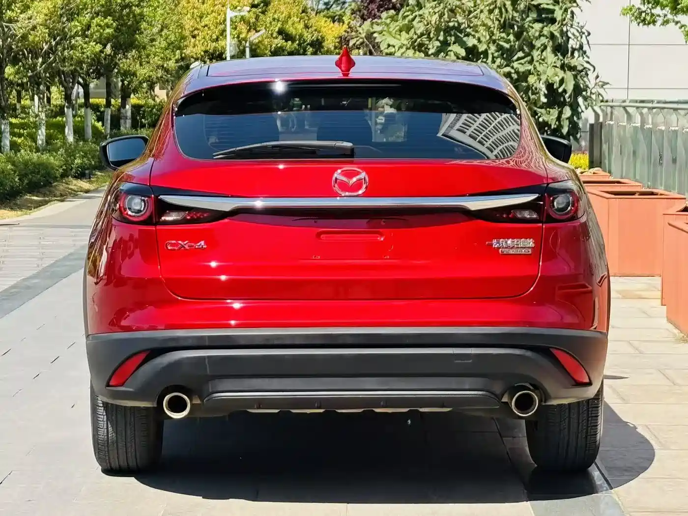 Фото 6 - Mazda CX-4