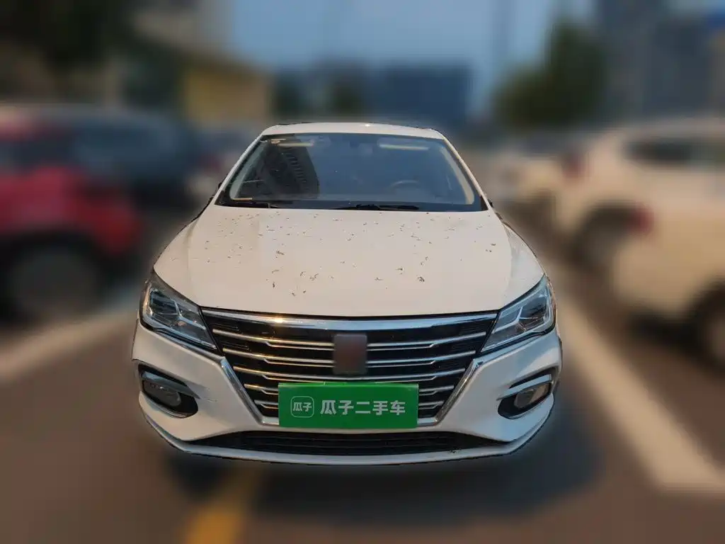 Фото 2 - Roewe i5