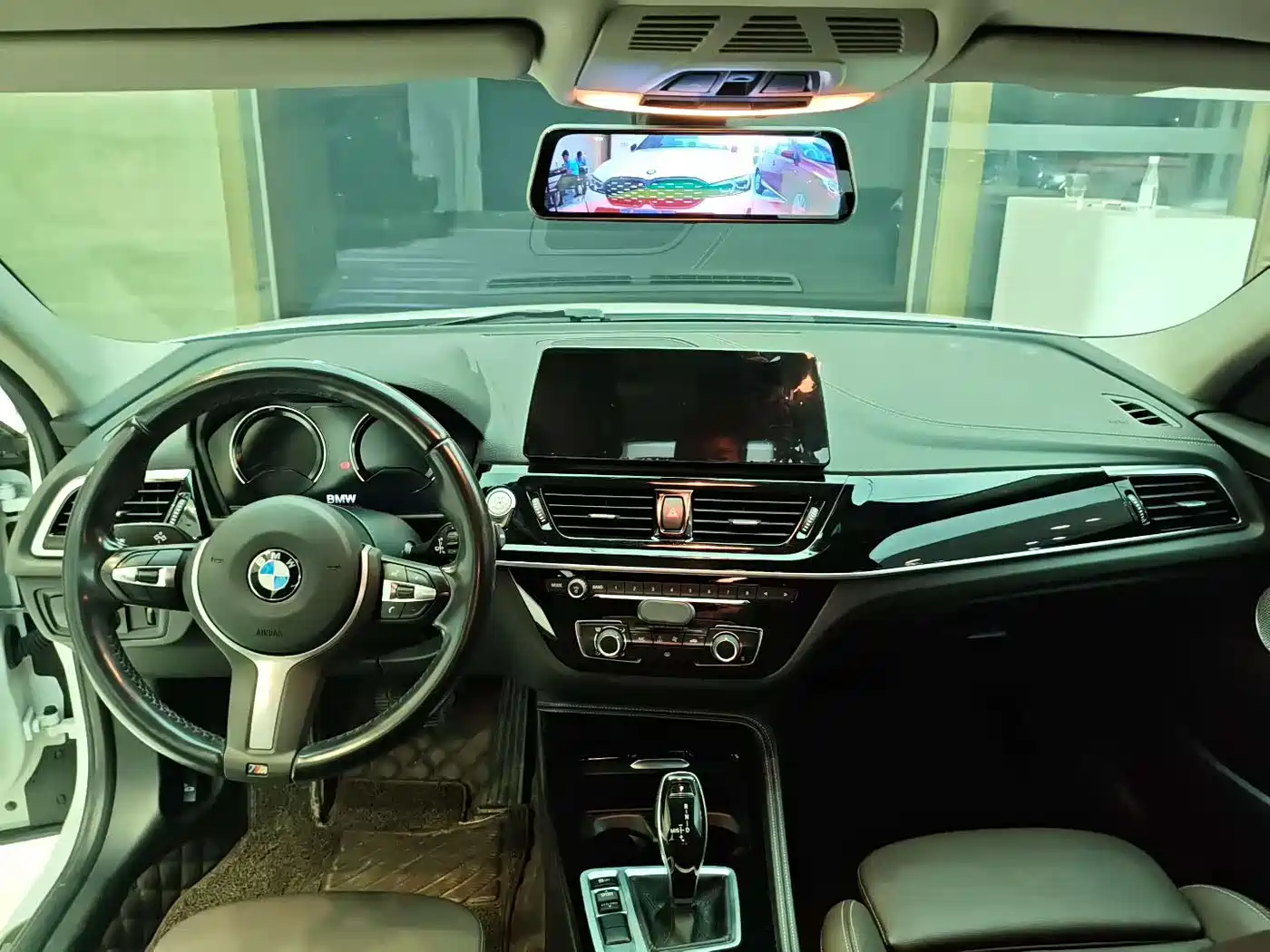BMW 1 Series 2021 Facelift 120i M Sport Shadow Edition фото 11