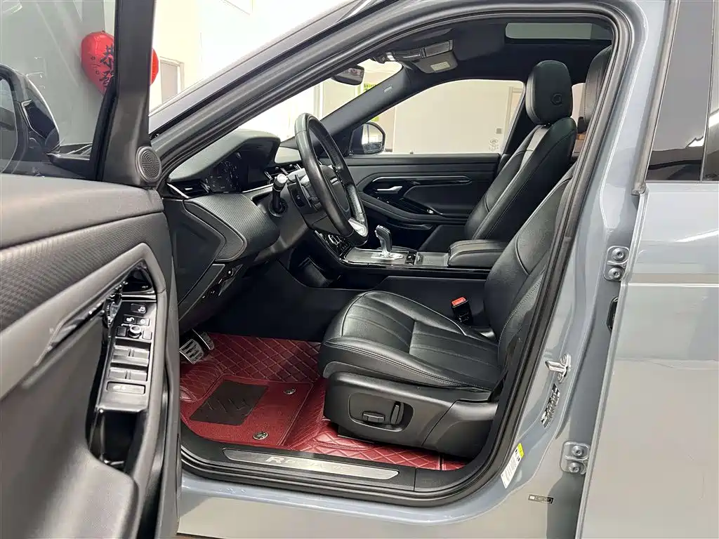 Land Rover Range Rover Evoque 2020 249PS R-DYNAMIC S Sport Edition фото 7