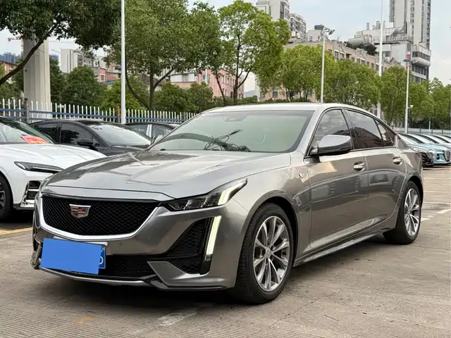 Cadillac CT5 28T, Лидер Спорт