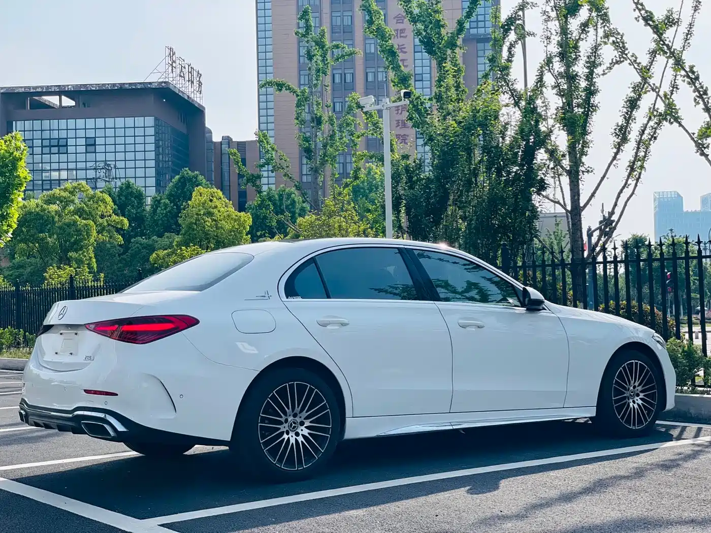 Mercedes-Benz C-Class 2022 C 260 L Sport Edition фото 7