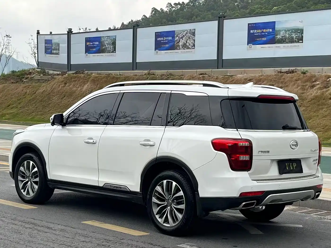 GAC Trumpchi Trumpchi GS8 2017 320T 2WD Luxury Smart Connect (7-seater) фото 10