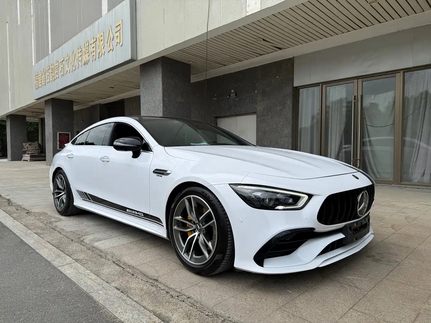 Mercedes-Benz AMG GT 2019 AMG GT 50 4-Door Coupe фото 3