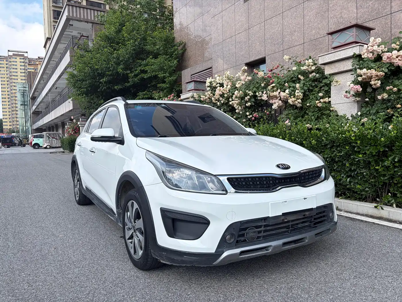 KIA KX CROSS