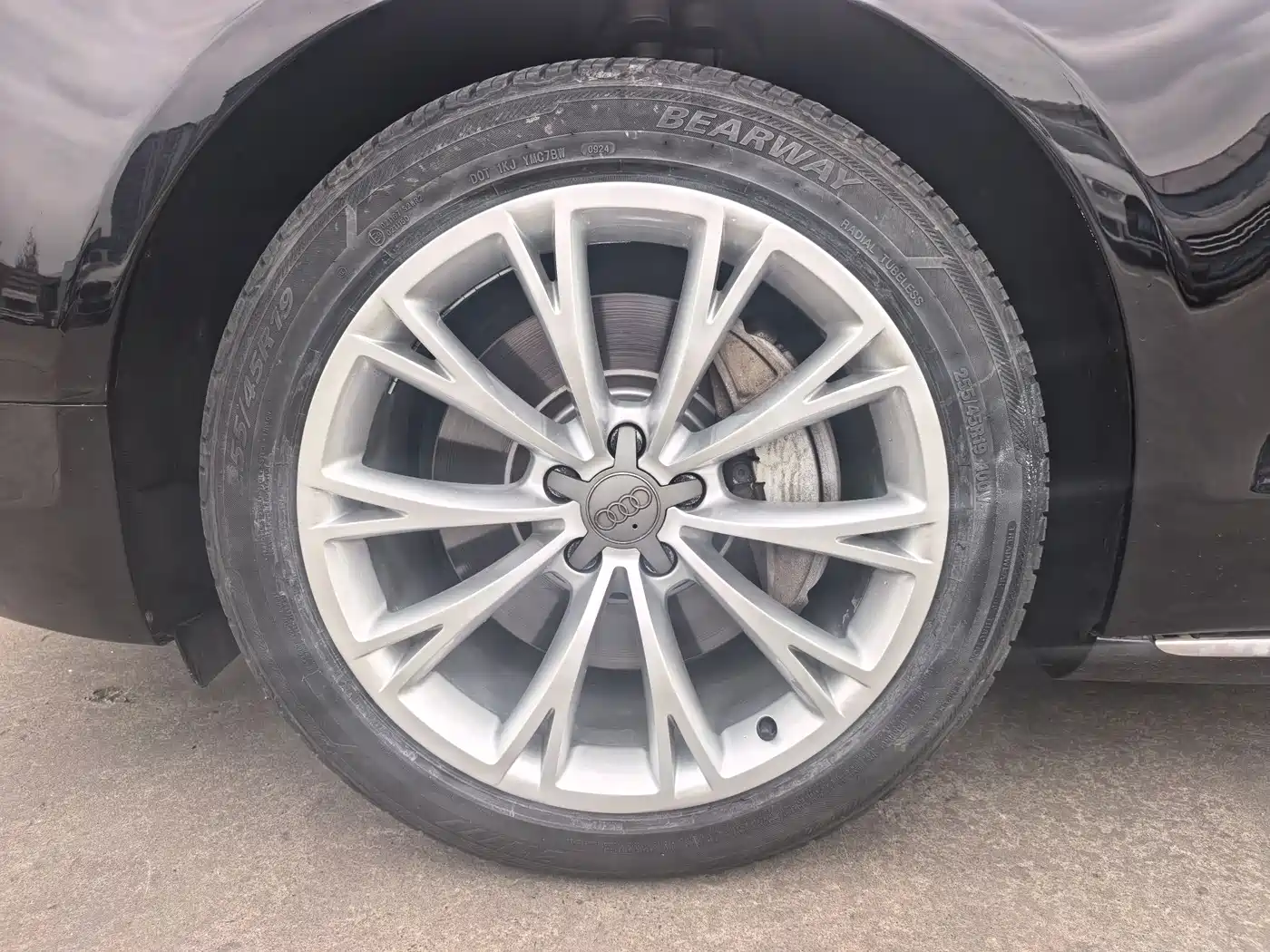 Audi A8 2013 A8L 45 TFSI quattro Comfort фото 10