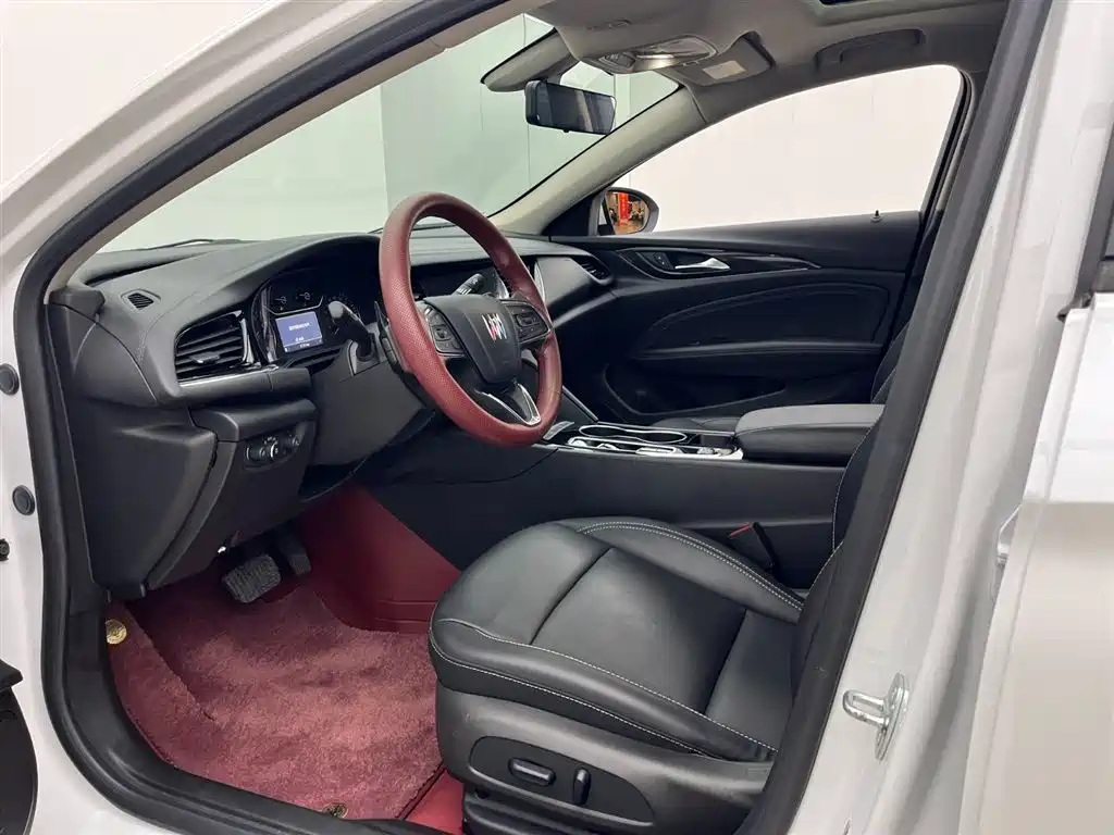 Buick Regal 2024 25T Ultra Comfort Edition фото 8