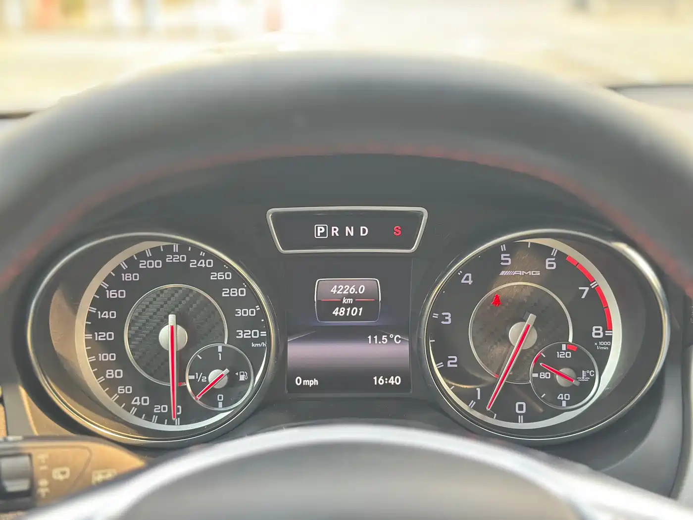 Mercedes-Benz GLA AMG 2015 AMG GLA 45 4MATIC фото 23