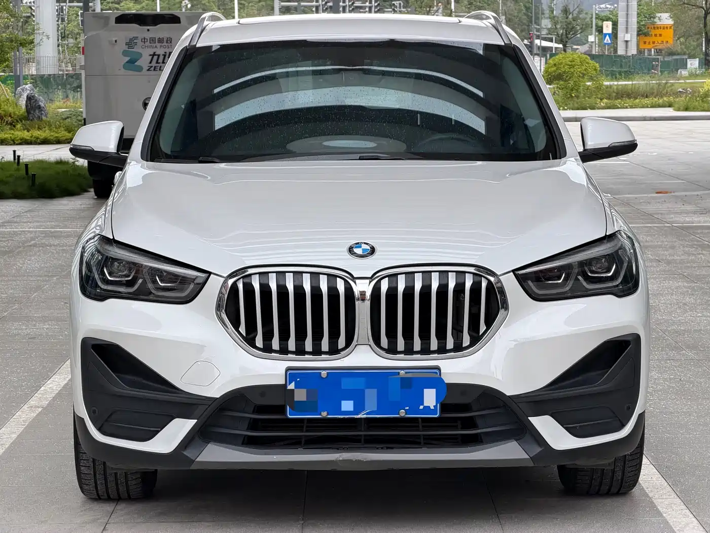 BMW X1 2022 sDrive25Li Leading фото 2