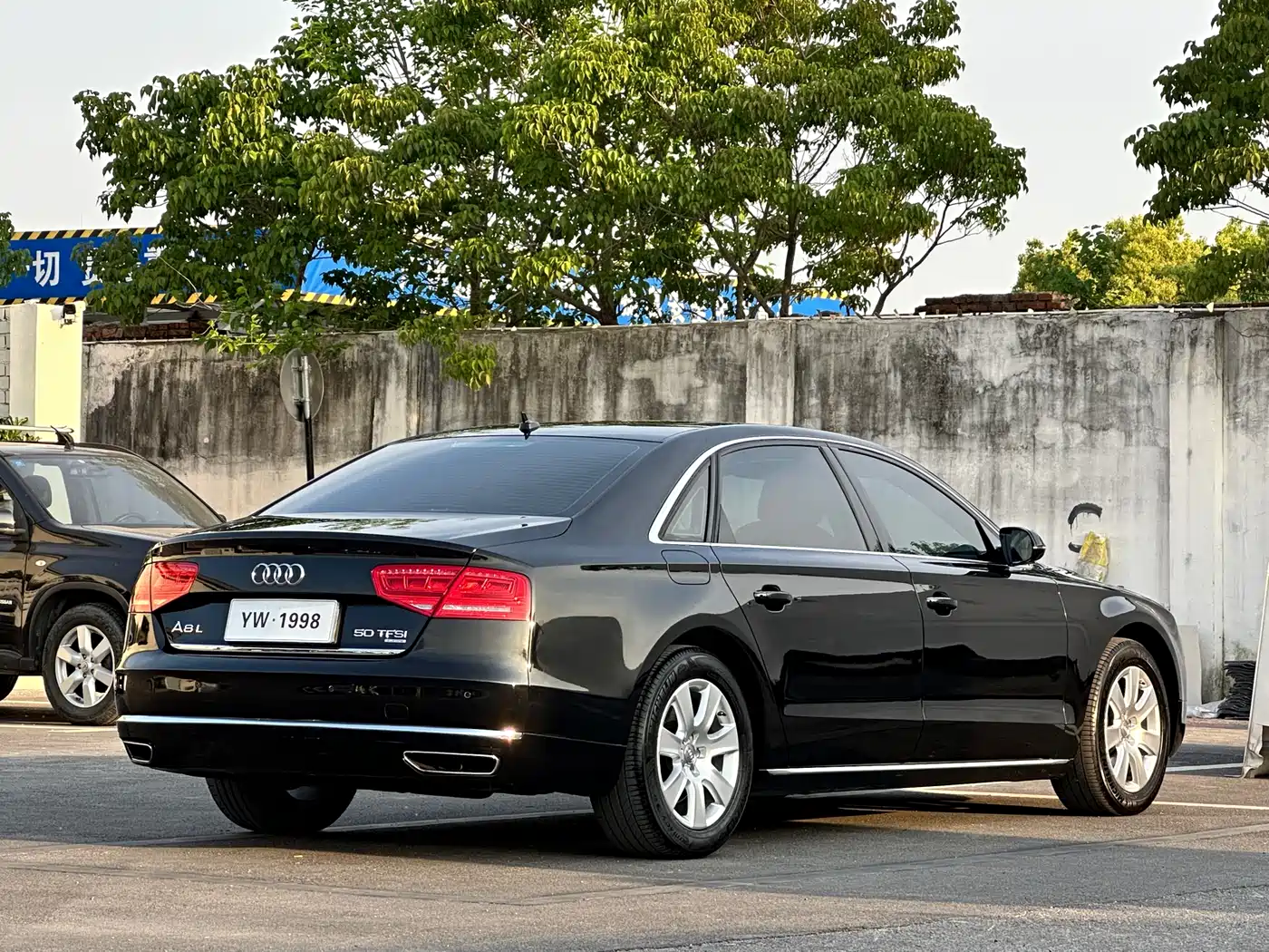 Audi A8 2013 A8L 45 TFSI quattro Comfort фото 6