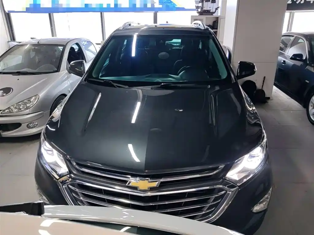 Chevrolet Equinox 2018 550T Automatic 4WD Guardian Edition фото 3