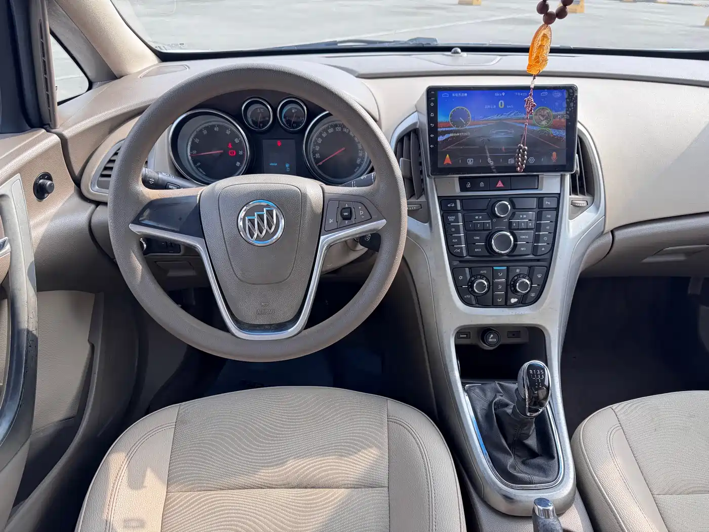 Buick Excelle 2013 Model GT 1.6L Manual Progressive фото 10