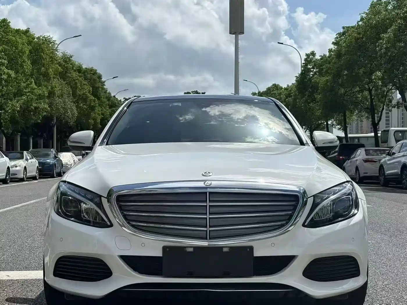 Mercedes-Benz C-Class 2016 C 200 L фото 2