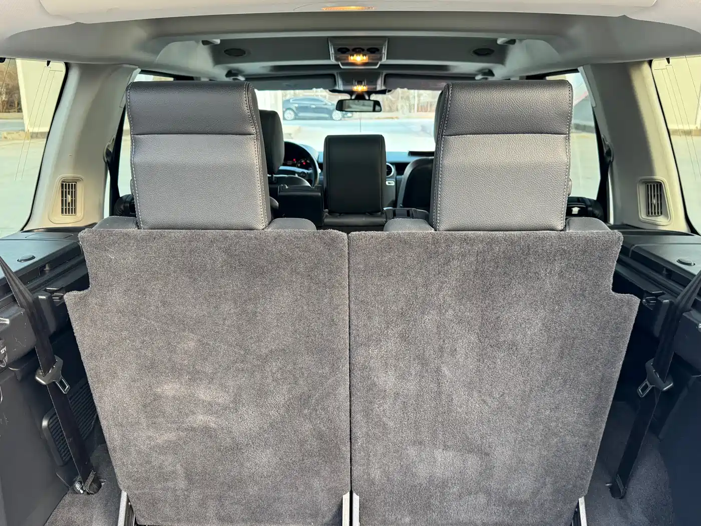 Land Rover Discovery 2015 3.0 SC V6 HSE фото 25
