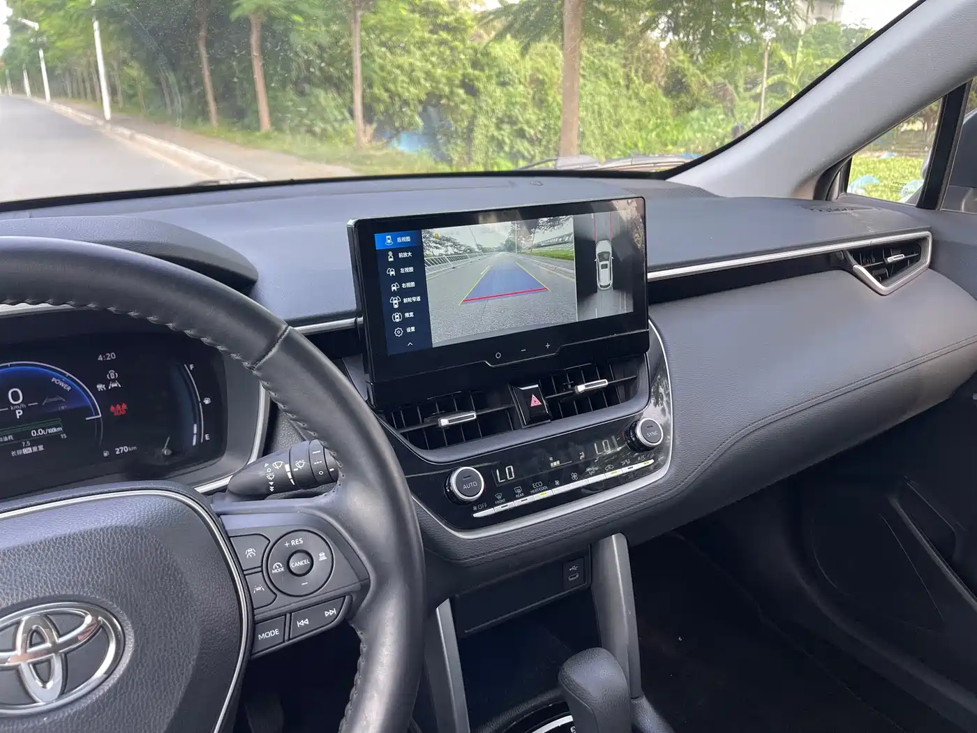 Фото 28 - Toyota Frontlander