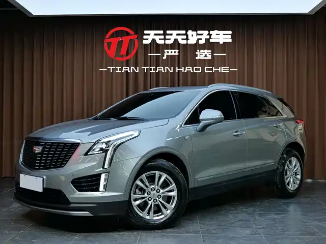 CADILLAC XT5