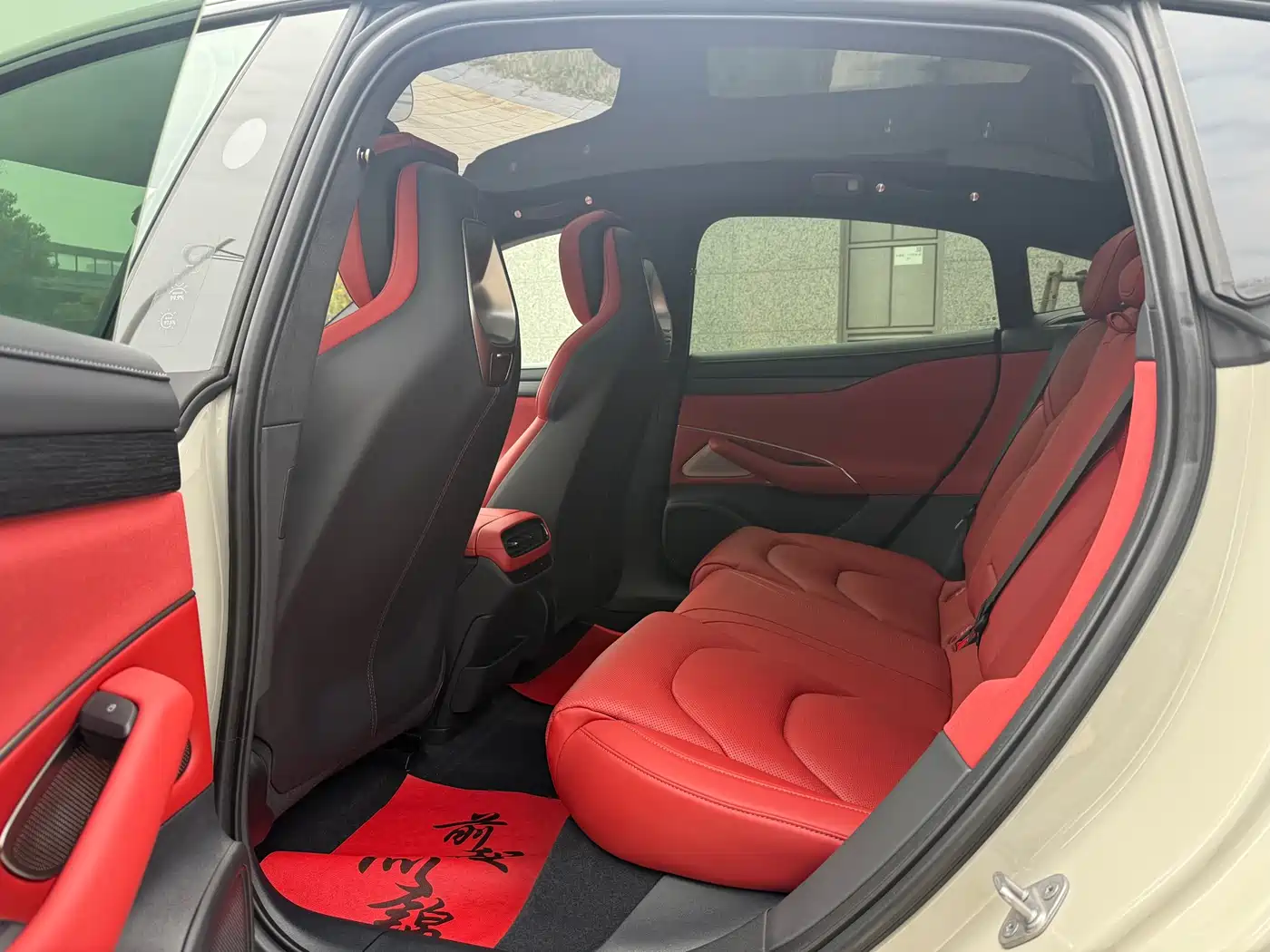 XIAOMI CAR XIAOMI SU7