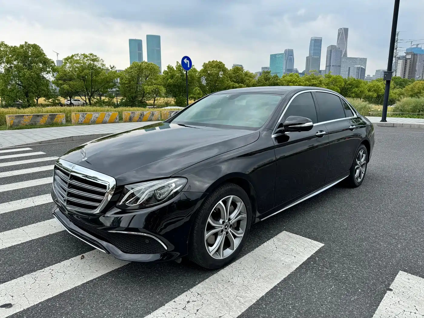 Mercedes-Benz E-Class 2020 Facelift E 300 L Sport Fashion