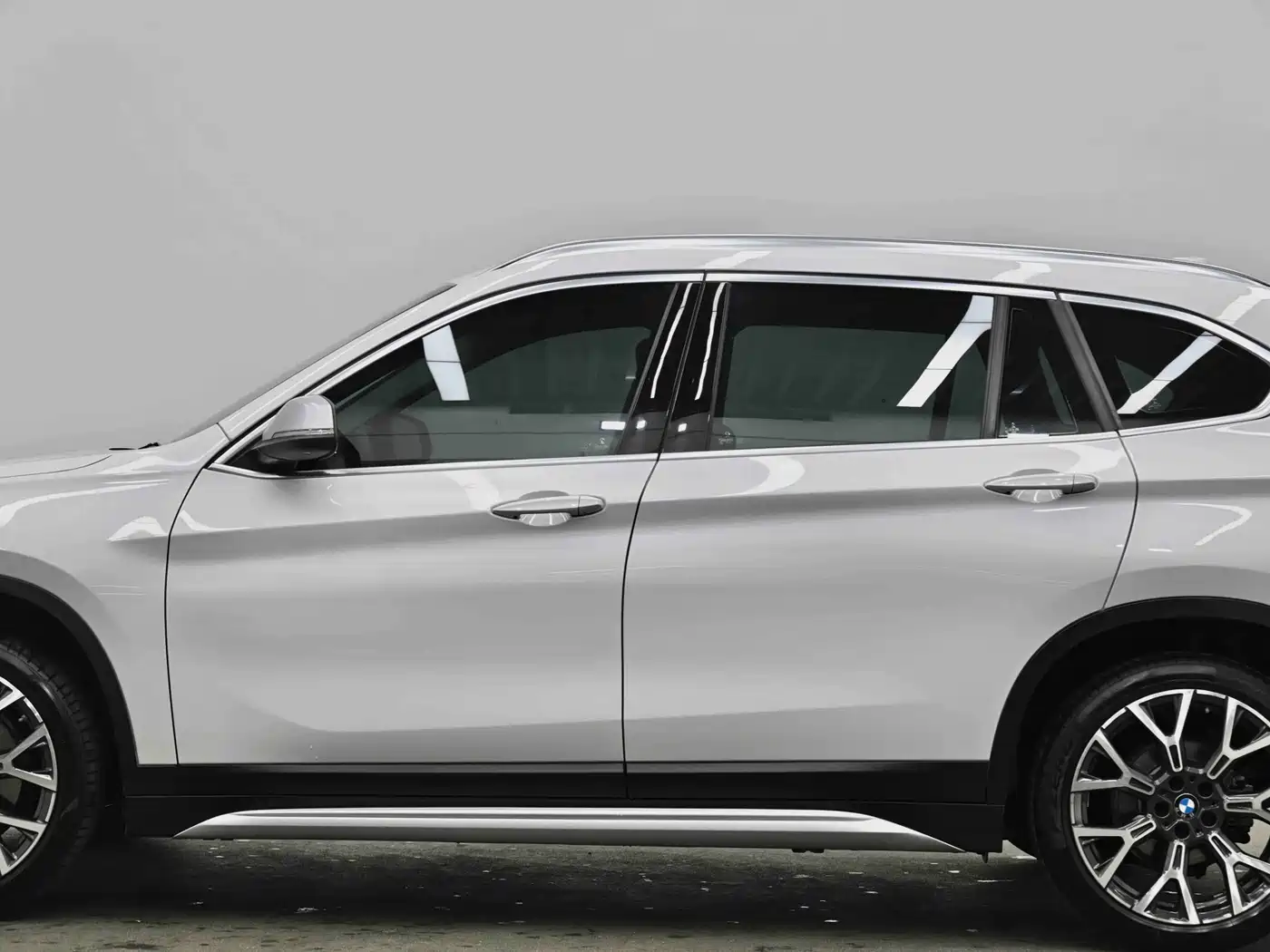 BMW X1 2021 xDrive25Li Exclusive фото 11