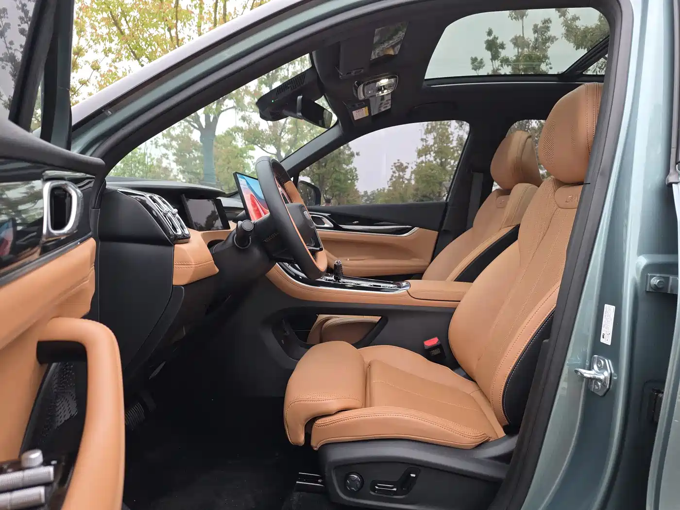 GEELY AUTOMOBILE BOYUE L