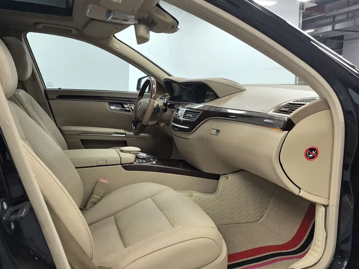 Mercedes-Benz S-Class 2012 S 350 L 4MATIC Grand Edition фото 5
