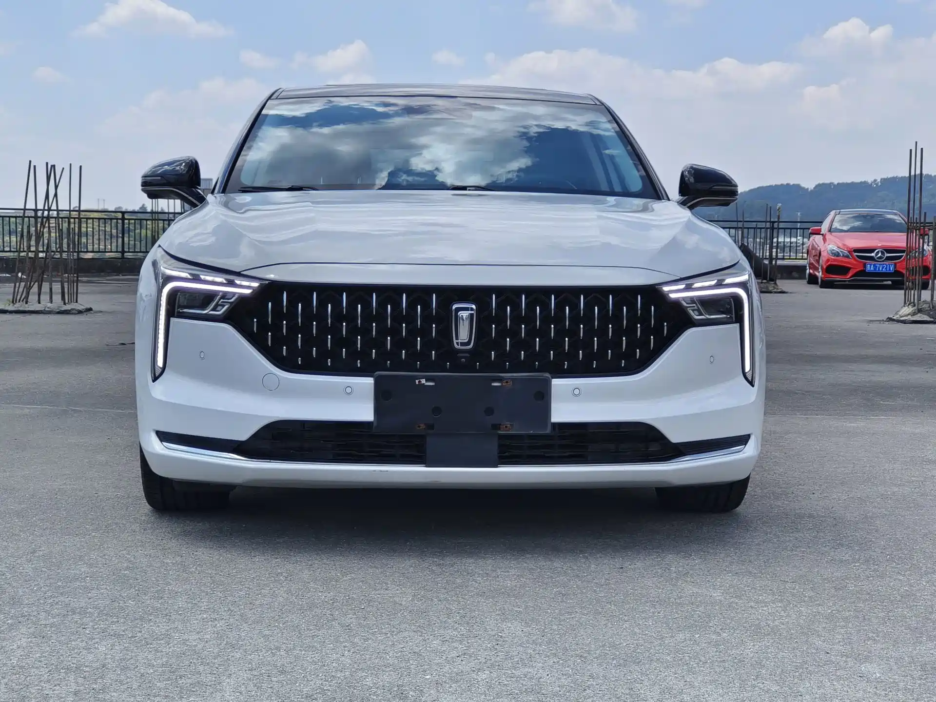 Фото 3 - Besturn B70
