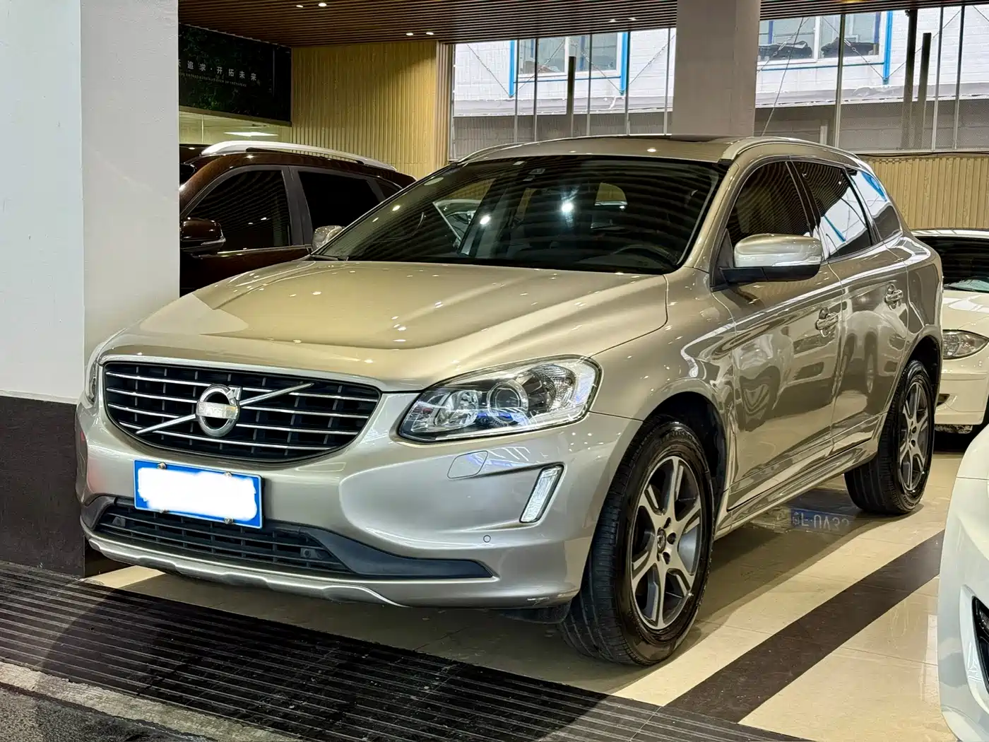 Volvo XC60 (Import) 2014 2014 Facelift T5 Momentum